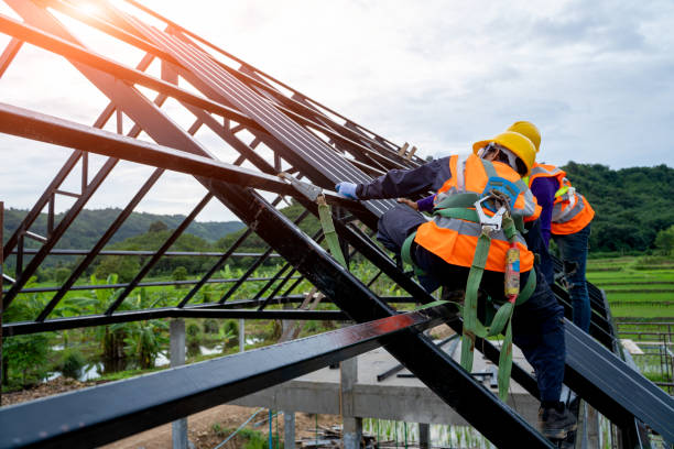 Best Residential Roofing Contractor  in Zilwaukee, MI